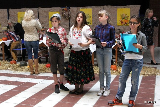 Dożynkowy RAMBIT w SP 13 (zdjęcia)