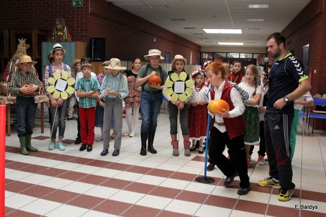 Dożynkowy RAMBIT w SP 13 (zdjęcia)