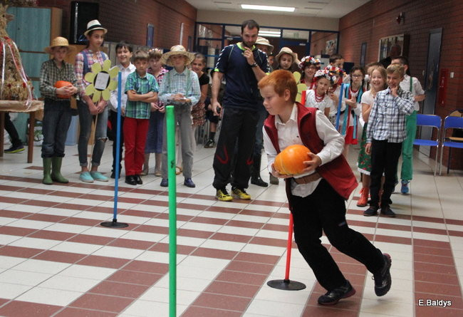 Dożynkowy RAMBIT w SP 13 (zdjęcia)