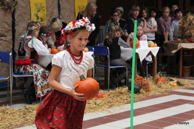 Dożynkowy RAMBIT w SP 13 (zdjęcia)