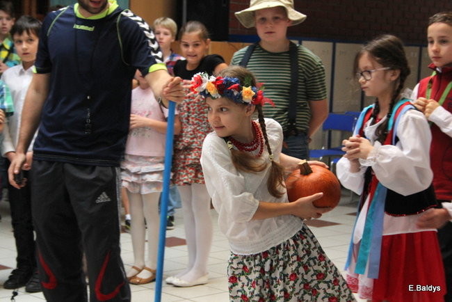 Dożynkowy RAMBIT w SP 13 (zdjęcia)