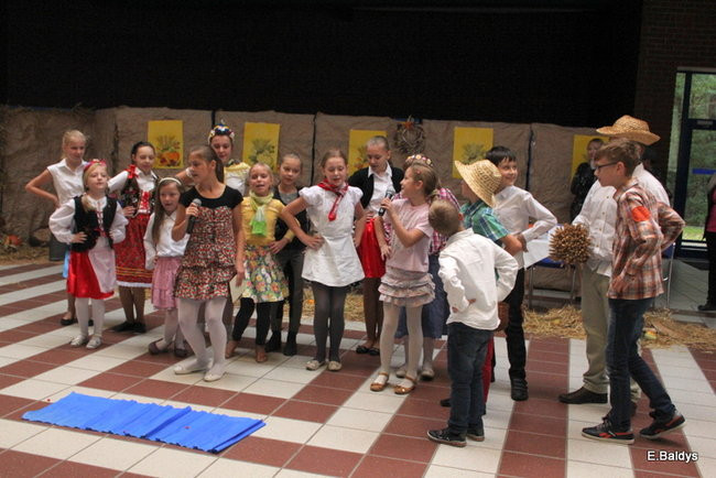 Dożynkowy RAMBIT w SP 13 (zdjęcia)