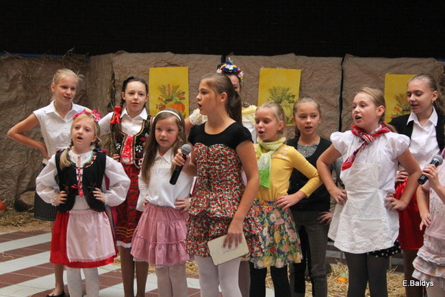 Dożynkowy RAMBIT w SP 13 (zdjęcia)