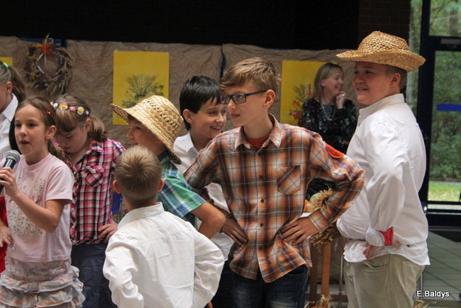 Dożynkowy RAMBIT w SP 13 (zdjęcia)