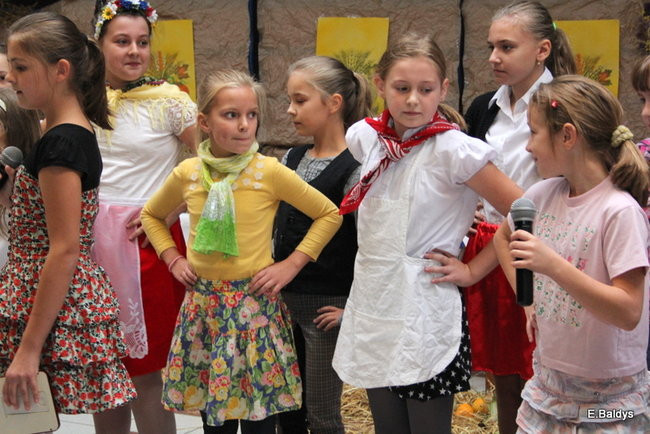 Dożynkowy RAMBIT w SP 13 (zdjęcia)