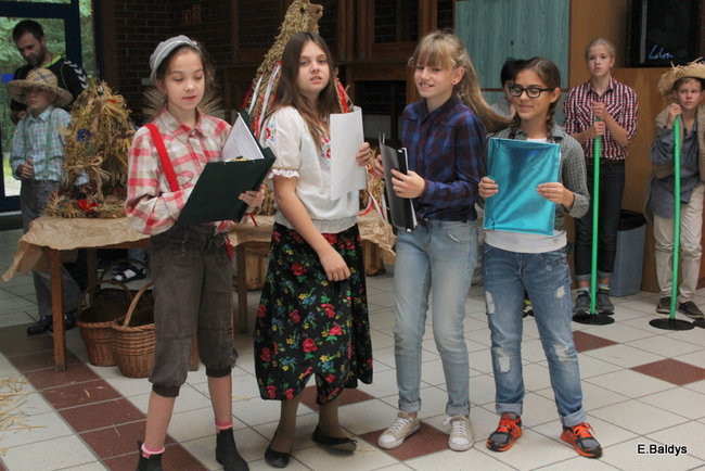 Dożynkowy RAMBIT w SP 13 (zdjęcia)