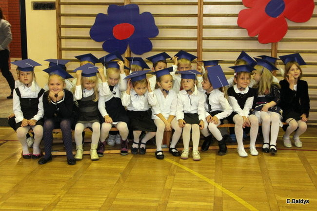 Zostali uczniami SP 5 (zdjęcia)