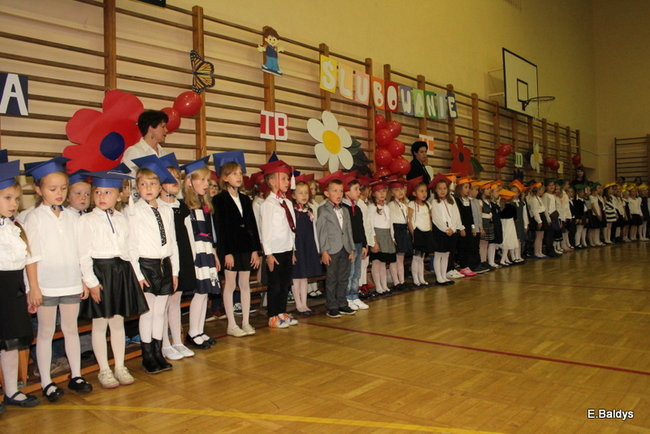 Zostali uczniami SP 5 (zdjęcia)