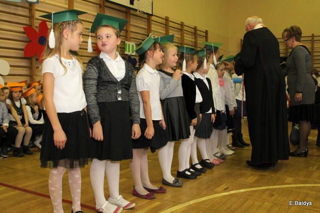 Zostali uczniami SP 5 (zdjęcia)