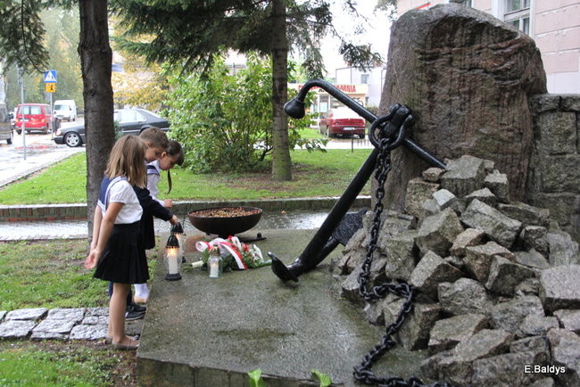 Marynarskie pasowanie w SP 2 ( zdjęcia)