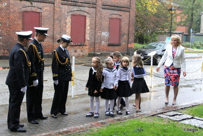 Marynarskie pasowanie w SP 2 ( zdjęcia)