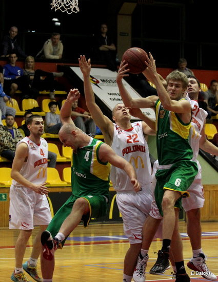 Rawia lepsza od Polonii (zdjęcia)