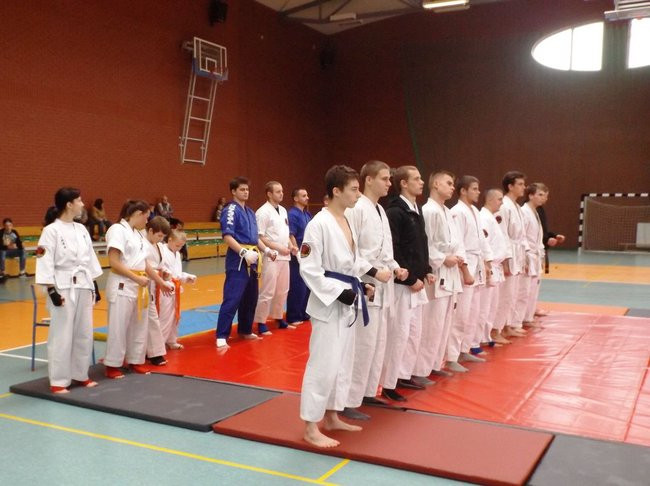 W pełnym kontakcie (zdjęcia)