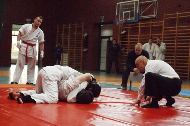 W pełnym kontakcie (zdjęcia)