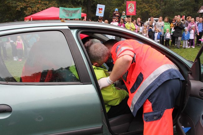 Rodzinne biegi w Karczmie Borowej (zdjęcia)