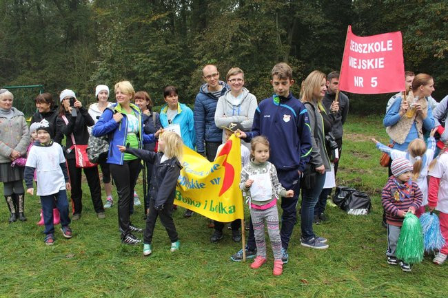 Rodzinne biegi w Karczmie Borowej (zdjęcia)