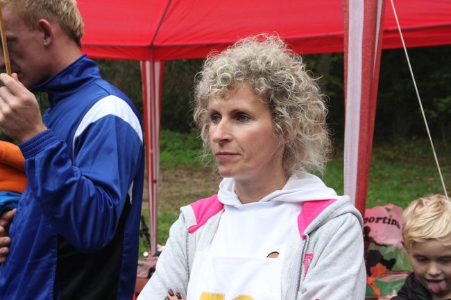 Rodzinne biegi w Karczmie Borowej (zdjęcia)