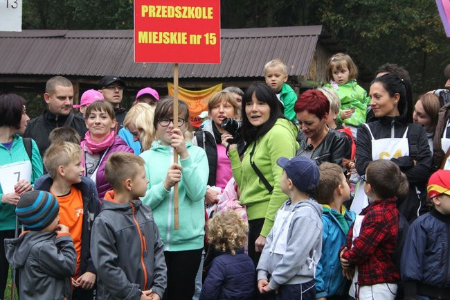 Rodzinne biegi w Karczmie Borowej (zdjęcia)