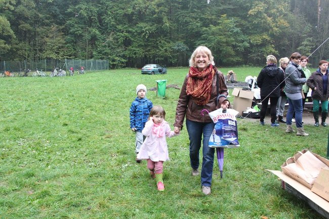 Rodzinne biegi w Karczmie Borowej (zdjęcia)