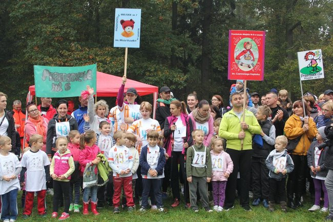 Rodzinne biegi w Karczmie Borowej (zdjęcia)