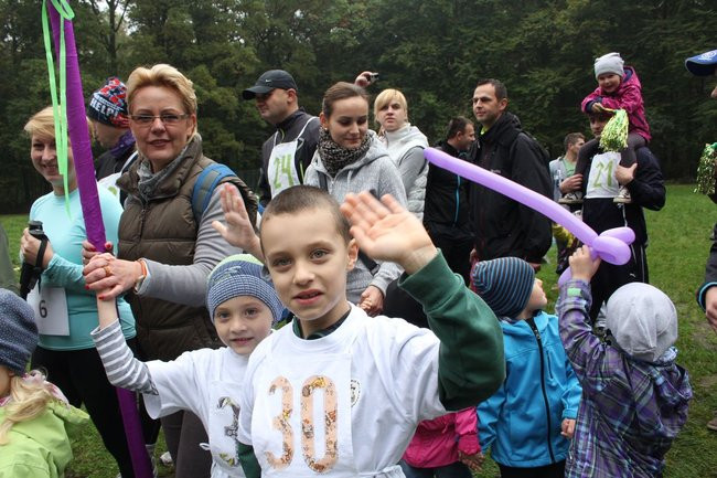 Rodzinne biegi w Karczmie Borowej (zdjęcia)