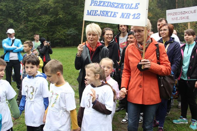 Rodzinne biegi w Karczmie Borowej (zdjęcia)