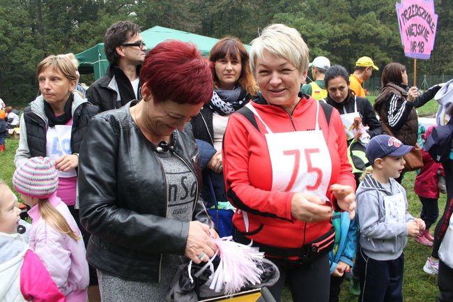 Rodzinne biegi w Karczmie Borowej (zdjęcia)