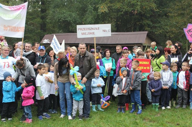 Rodzinne biegi w Karczmie Borowej (zdjęcia)