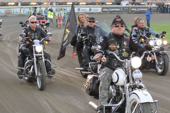 Dlaczego tak późno? (zdjęcia)