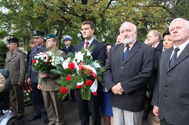 Zbrodnia sprzed 75 lat (zdjęcia)