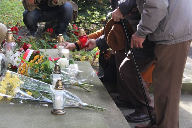 Zbrodnia sprzed 75 lat (zdjęcia)