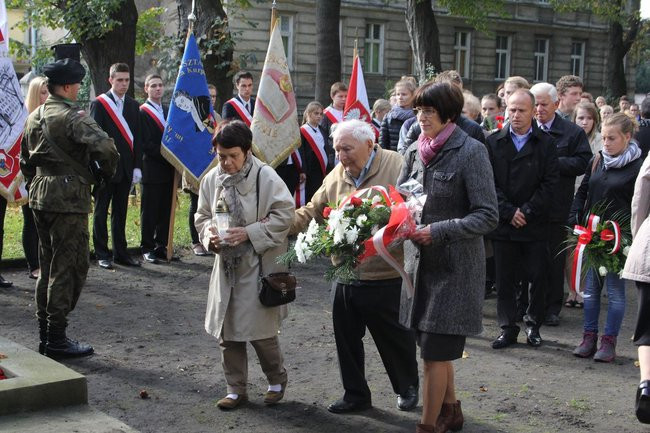Zbrodnia sprzed 75 lat (zdjęcia)