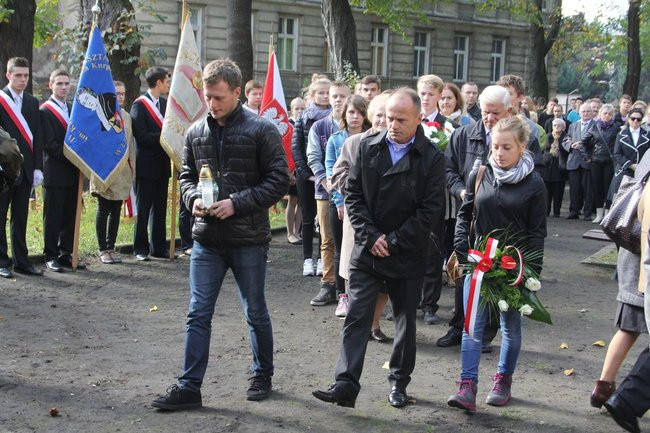 Zbrodnia sprzed 75 lat (zdjęcia)