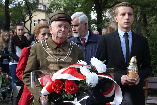 Zbrodnia sprzed 75 lat (zdjęcia)