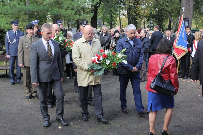 Zbrodnia sprzed 75 lat (zdjęcia)