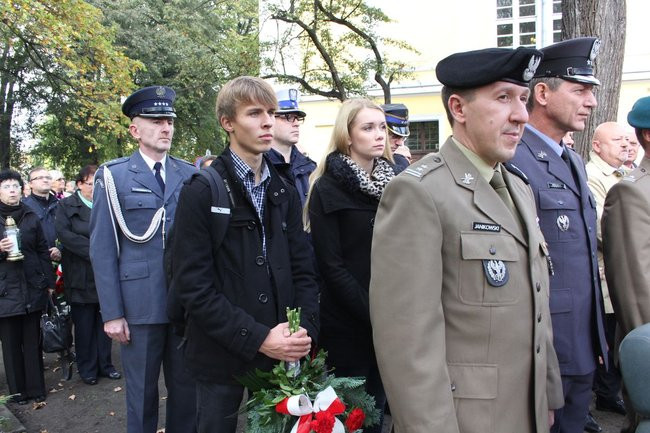 Zbrodnia sprzed 75 lat (zdjęcia)