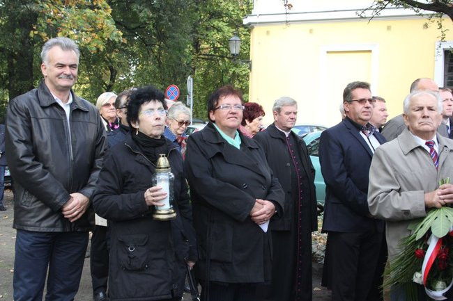 Zbrodnia sprzed 75 lat (zdjęcia)