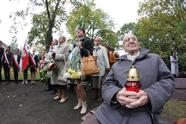 Zbrodnia sprzed 75 lat (zdjęcia)