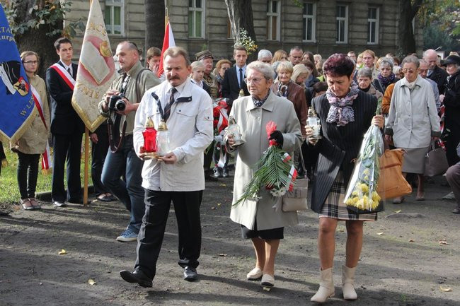 Zbrodnia sprzed 75 lat (zdjęcia)
