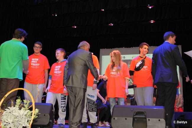 Gimnazjum nr 7 triumfuje w grze miejskiej (zdjęcia)