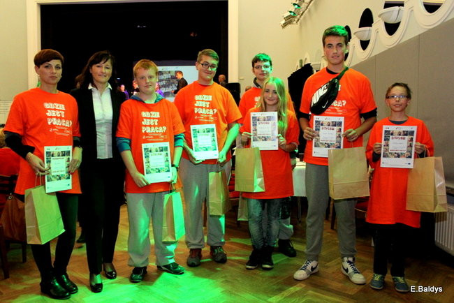 Gimnazjum nr 7 triumfuje w grze miejskiej (zdjęcia)