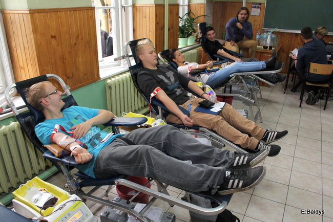 Oddali ponad 18 litrów krwi (zdjęcia)