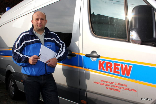 Oddali ponad 18 litrów krwi (zdjęcia)