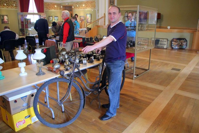 Zbieracze w synagodze (zdjęcia)