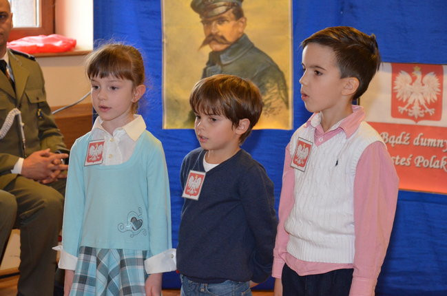 Przedszkolacy w patriotycznym repertuarze (zdjęcia)