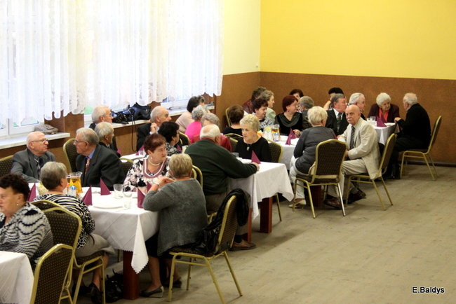 Biesiada Seniorów w Nowym Belęcinie (zdjęcia)