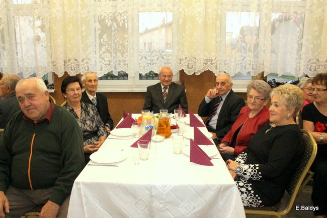 Biesiada Seniorów w Nowym Belęcinie (zdjęcia)