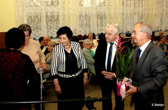 Biesiada Seniorów w Nowym Belęcinie (zdjęcia)