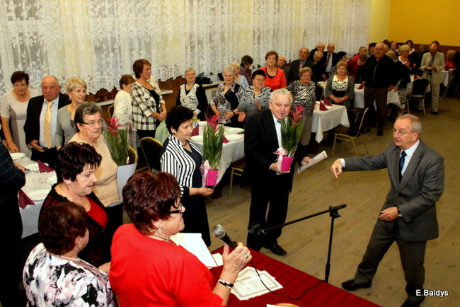 Biesiada Seniorów w Nowym Belęcinie (zdjęcia)