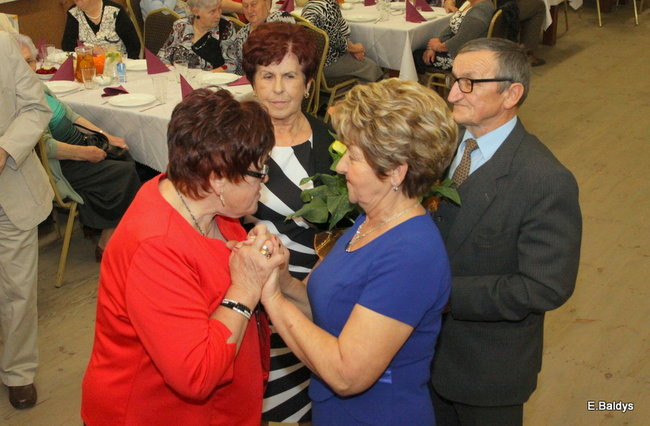 Biesiada Seniorów w Nowym Belęcinie (zdjęcia)